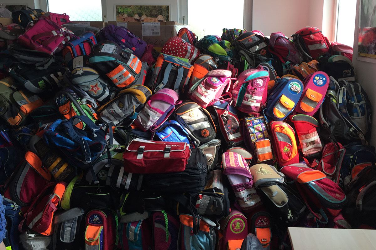 Etwa 400 Schultaschen wurden dieses Jahr für Togo gespendet.