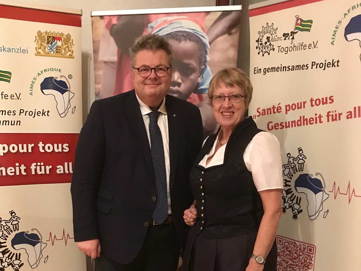 Landtagsabgeordnete Alex Dorow mit Margret Kopp