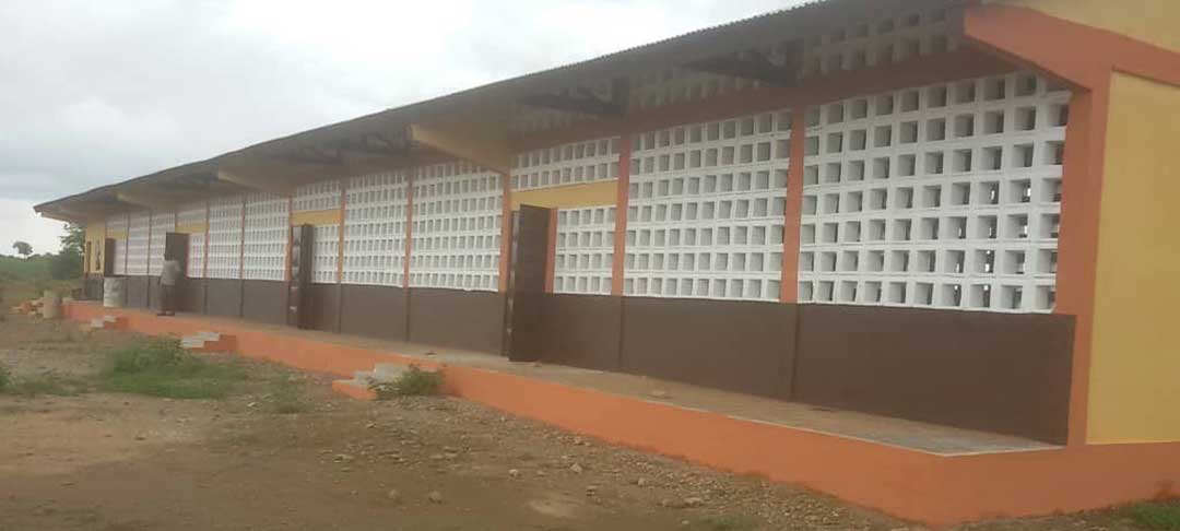 Die fertige Schule in Nataré