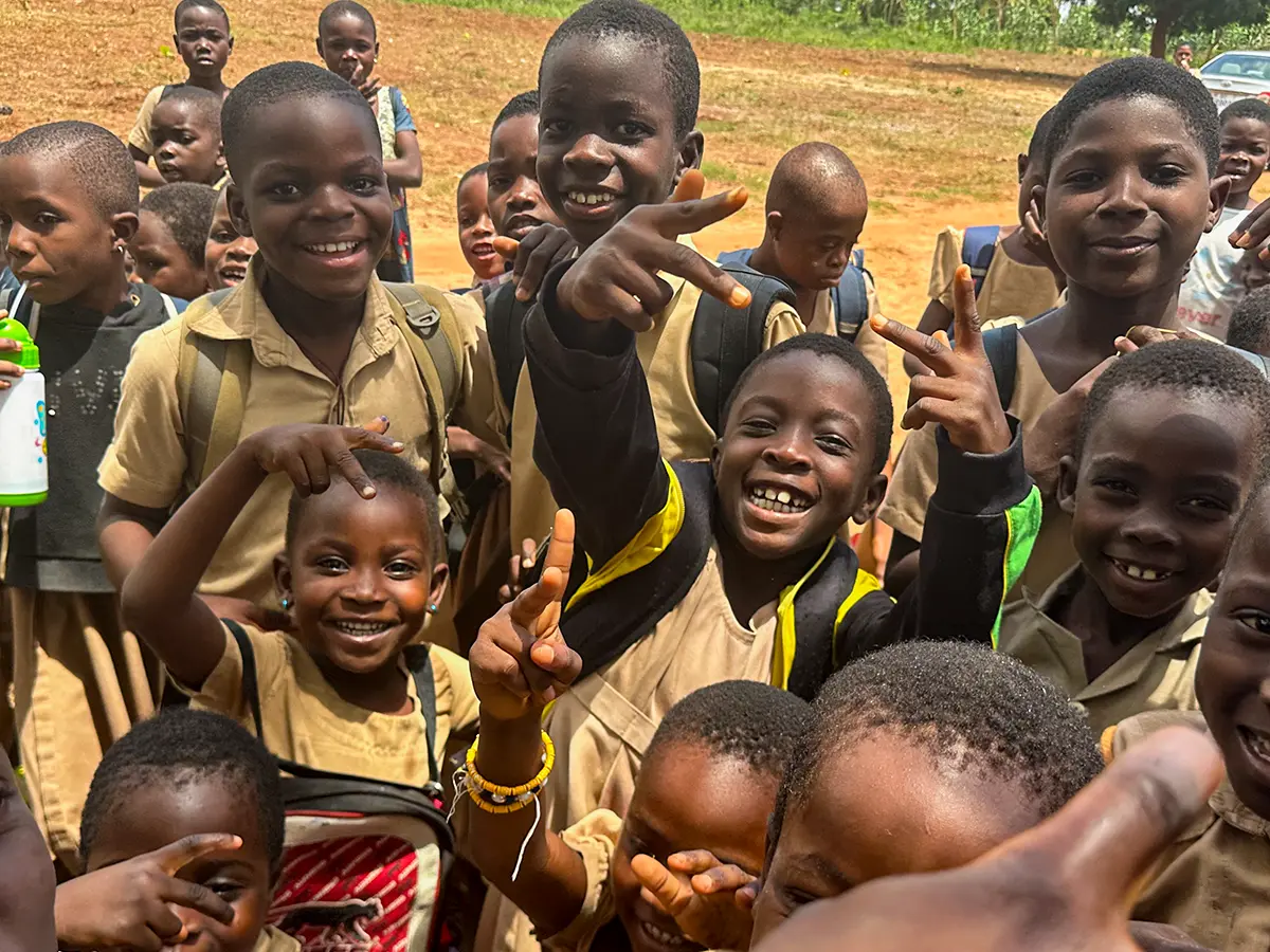 Lachende Kinder in Togo