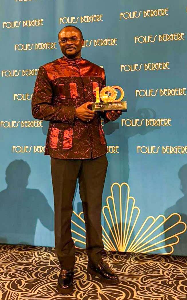 Dr. Kodom mit dem Africa Next Award